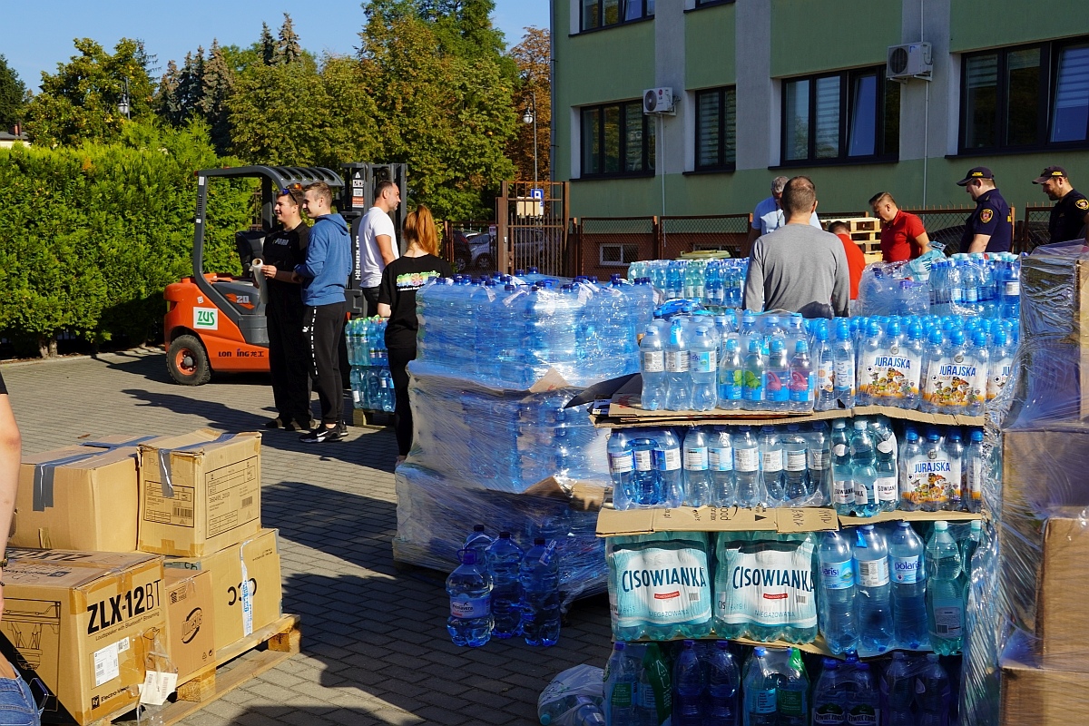 Ostrołęka pomaga powodzianom [20.09.2024] - zdjęcie #62 - eOstroleka.pl