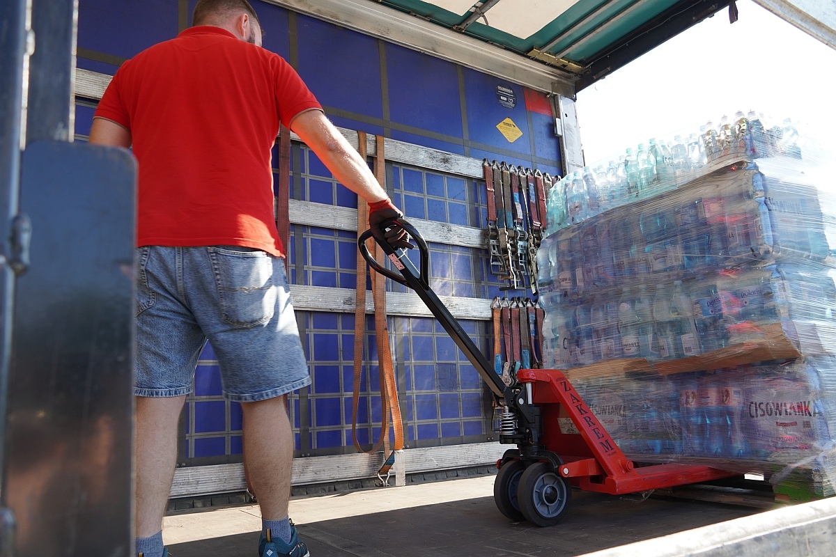 Ostrołęka pomaga powodzianom [20.09.2024] - zdjęcie #13 - eOstroleka.pl