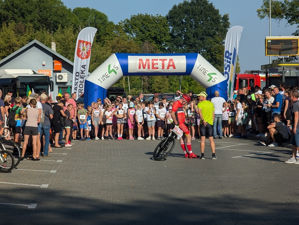 Bieg Kolejarza w Ostrołęce [21.09.2024] - zdjęcie #35 - eOstroleka.pl