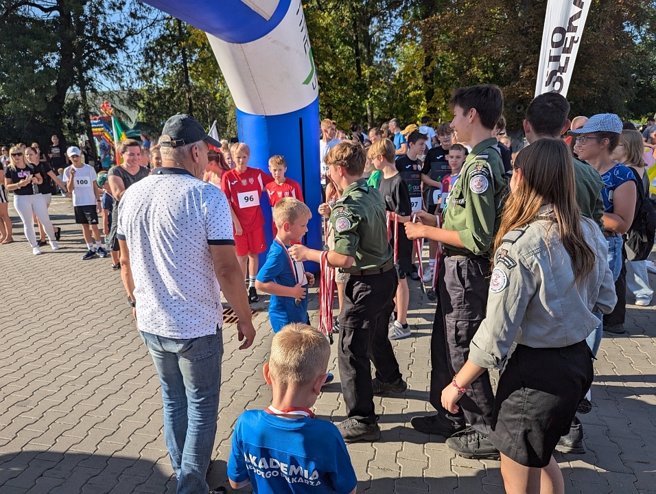 Bieg Kolejarza w Ostrołęce [21.09.2024] - zdjęcie #11 - eOstroleka.pl