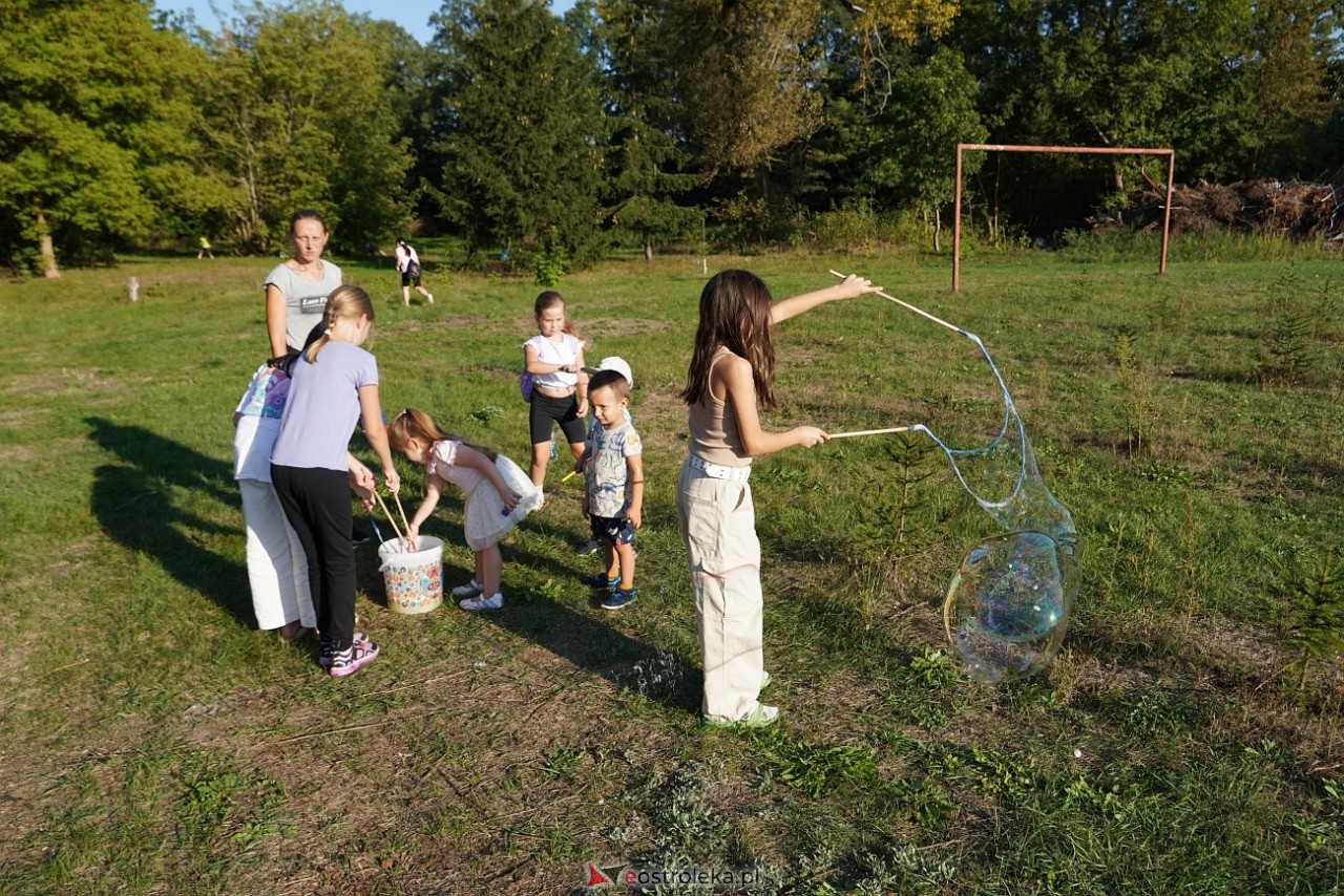 Święto pieczonego ziemniaka w Teodorowie [21.09.2024] - zdjęcie #22 - eOstroleka.pl