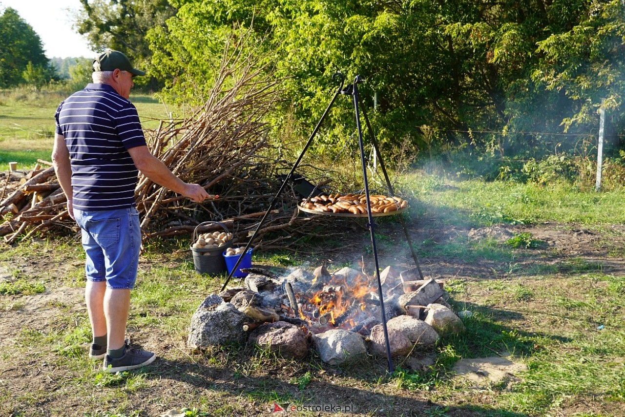 Święto pieczonego ziemniaka w Teodorowie [21.09.2024] - zdjęcie #17 - eOstroleka.pl