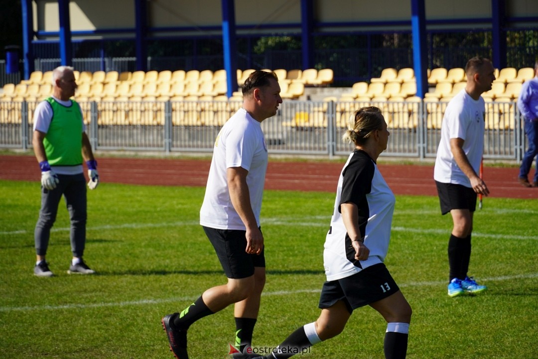 II Powiatowy Turniej Samorządowców w Piłce Nożnej [22.09.2024] - zdjęcie #44 - eOstroleka.pl