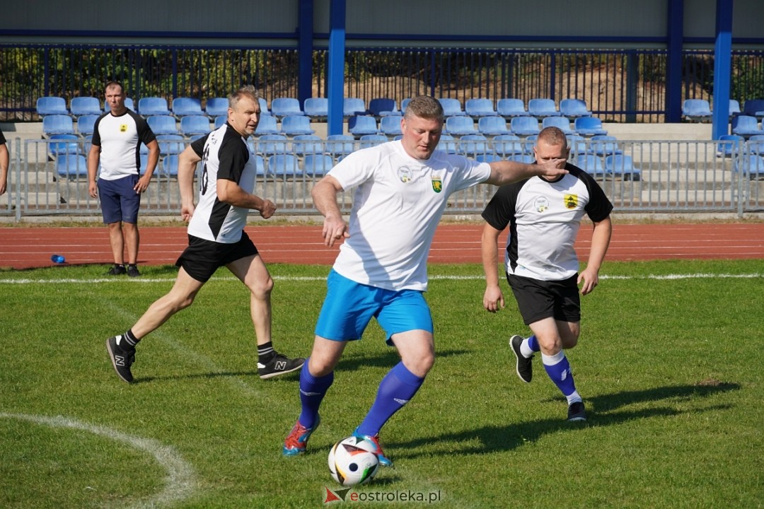 II Powiatowy Turniej Samorządowców w Piłce Nożnej [22.09.2024] - zdjęcie #43 - eOstroleka.pl