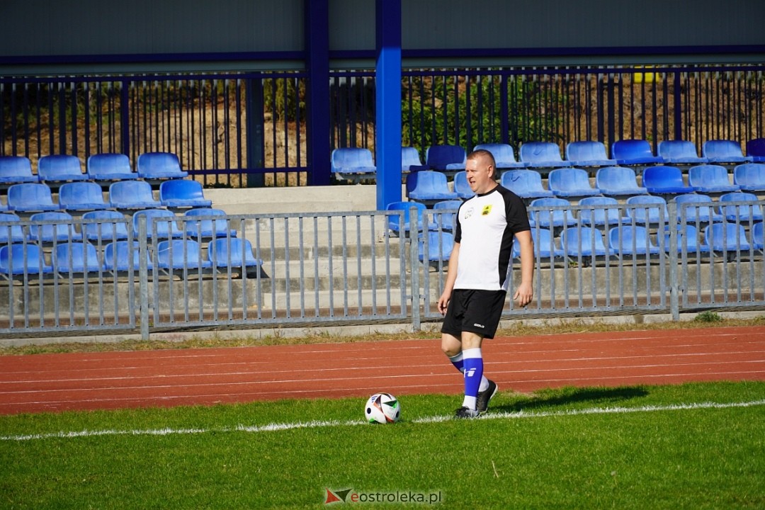 II Powiatowy Turniej Samorządowców w Piłce Nożnej [22.09.2024] - zdjęcie #31 - eOstroleka.pl