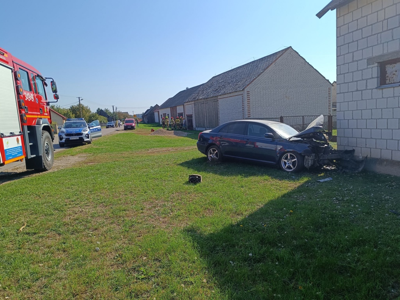 Wypadek w Chrostowie [22.09.2024] - zdjęcie #5 - eOstroleka.pl