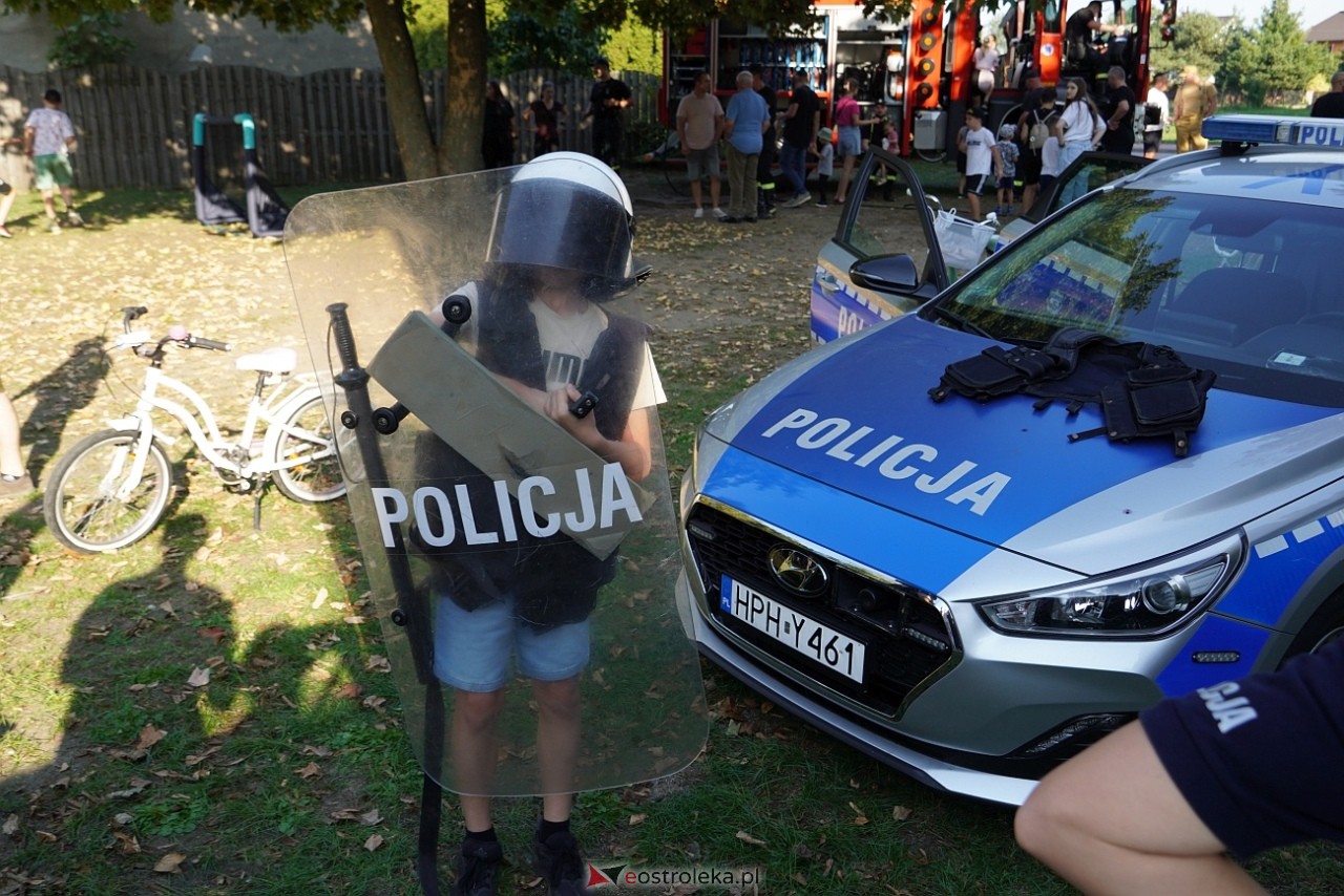 Festyn Zdrowym być i bezpiecznie żyć w Troszynie [22.09.2024] - zdjęcie #33 - eOstroleka.pl
