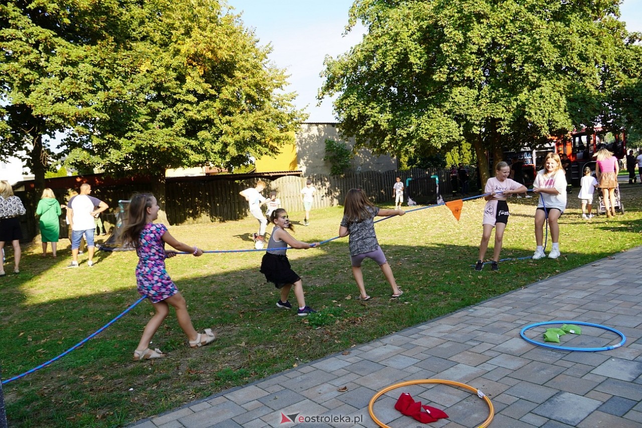 Festyn Zdrowym być i bezpiecznie żyć w Troszynie [22.09.2024] - zdjęcie #28 - eOstroleka.pl
