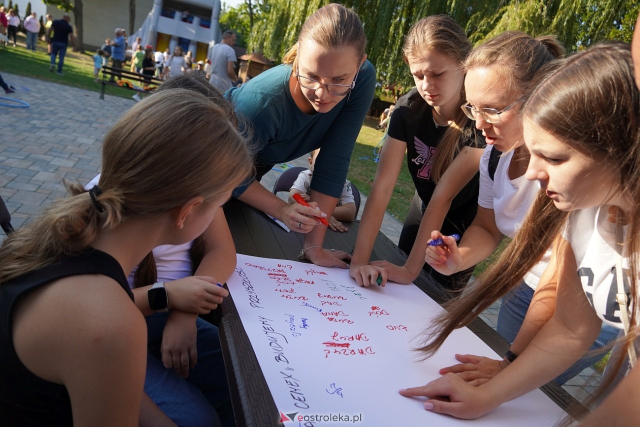 Festyn Zdrowym być i bezpiecznie żyć w Troszynie [22.09.2024] - zdjęcie #18 - eOstroleka.pl