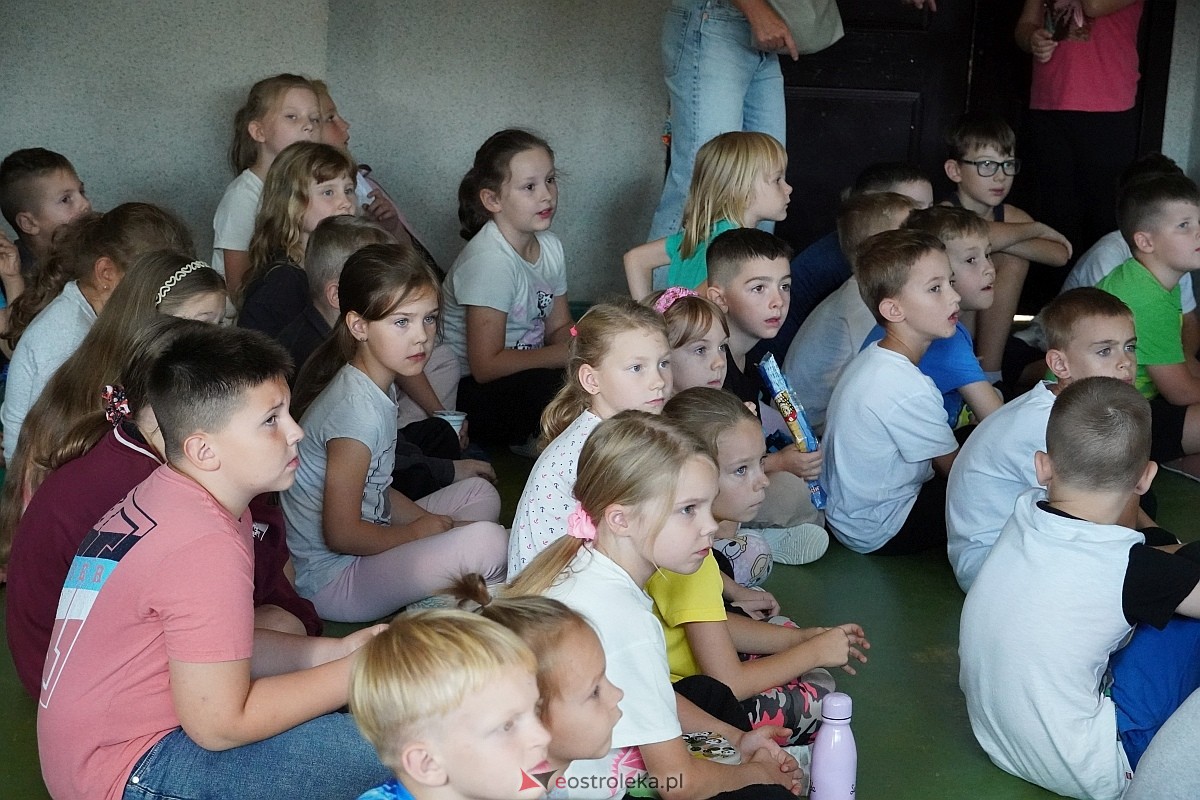 Bezpieczna droga do szkoły - podsumowanie konkursu w SP 10 [25.09.2024] - zdjęcie #58 - eOstroleka.pl