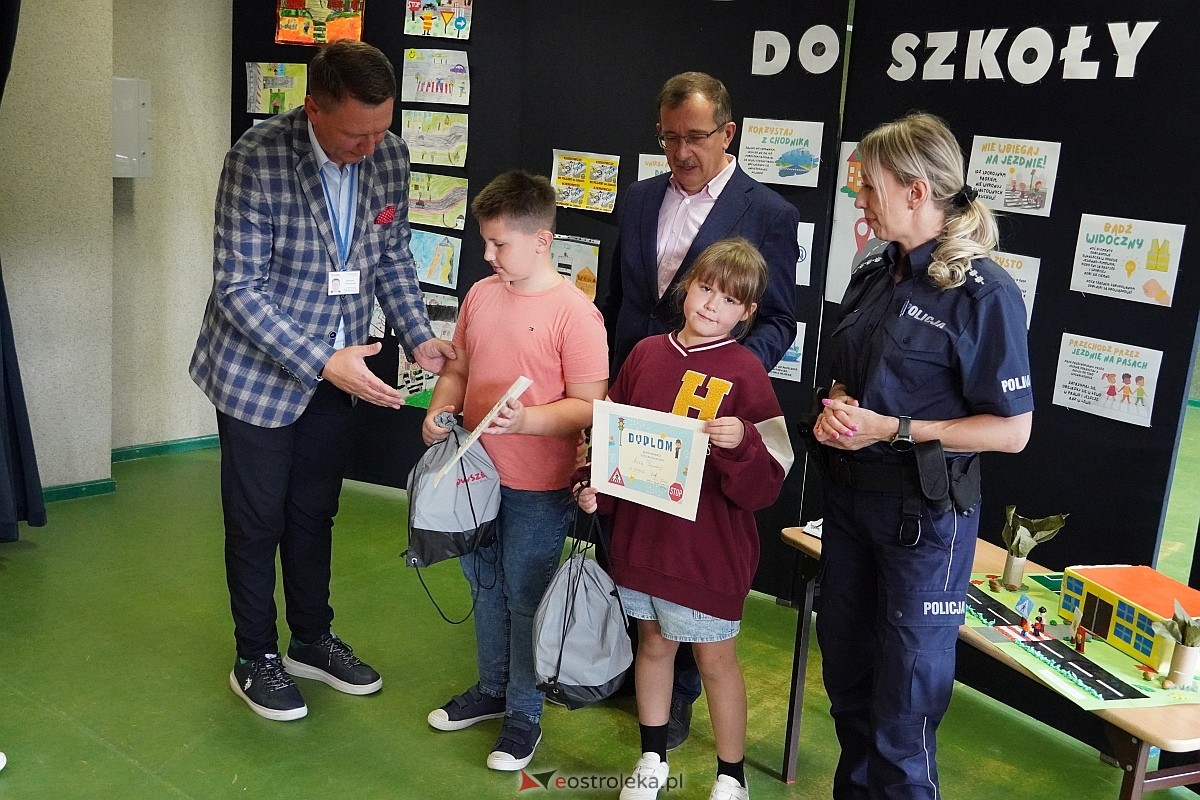 Bezpieczna droga do szkoły - podsumowanie konkursu w SP 10 [25.09.2024] - zdjęcie #11 - eOstroleka.pl