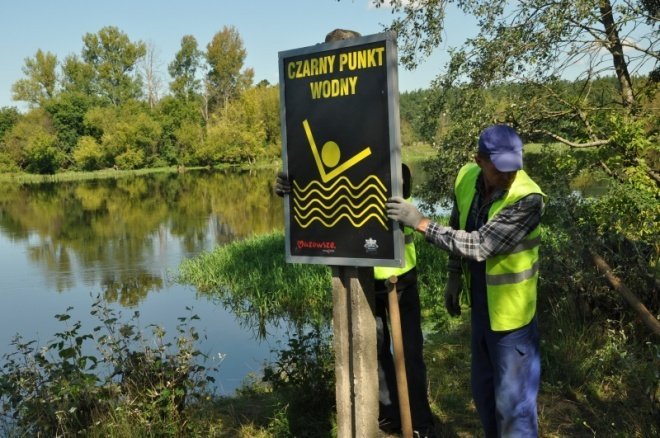 Ustawienie Czarnego Punktu (4 VIII 2011) - zdjęcie #4 - eOstroleka.pl