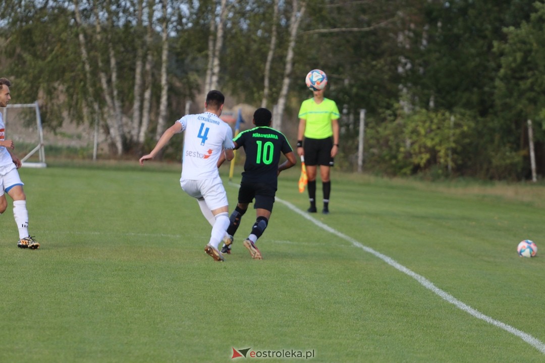 Puchar Polski: Rzekunianka Rzekuń - Makowianka Maków Maz. [25.09.2024] - zdjęcie #30 - eOstroleka.pl