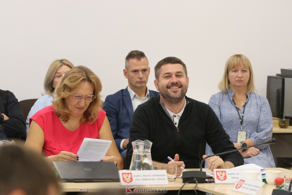 Sesja rady miasta Ostrołęki [26.09.2024] - zdjęcie #13 - eOstroleka.pl