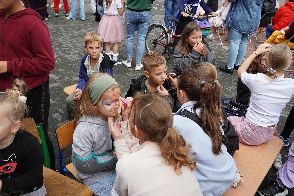 Fetyn Bezpieczni i aktywni z szóstką [27.09.2024] - zdjęcie #35 - eOstroleka.pl
