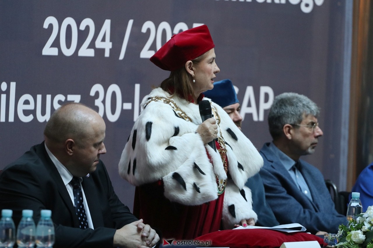 Inauguracja roku akademickiego WSAP [27.09.2024] - zdjęcie #120 - eOstroleka.pl