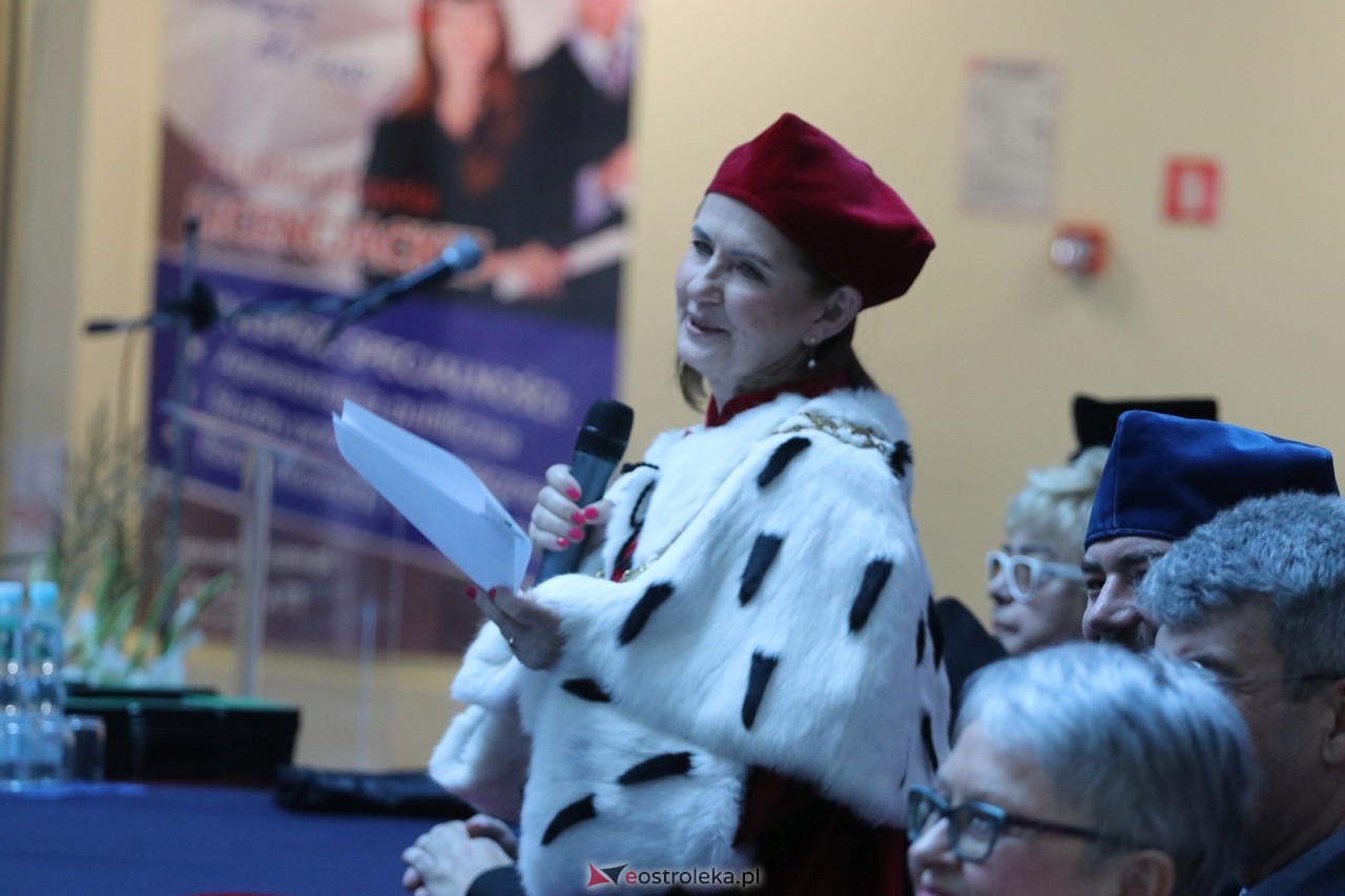 Inauguracja roku akademickiego WSAP [27.09.2024] - zdjęcie #107 - eOstroleka.pl