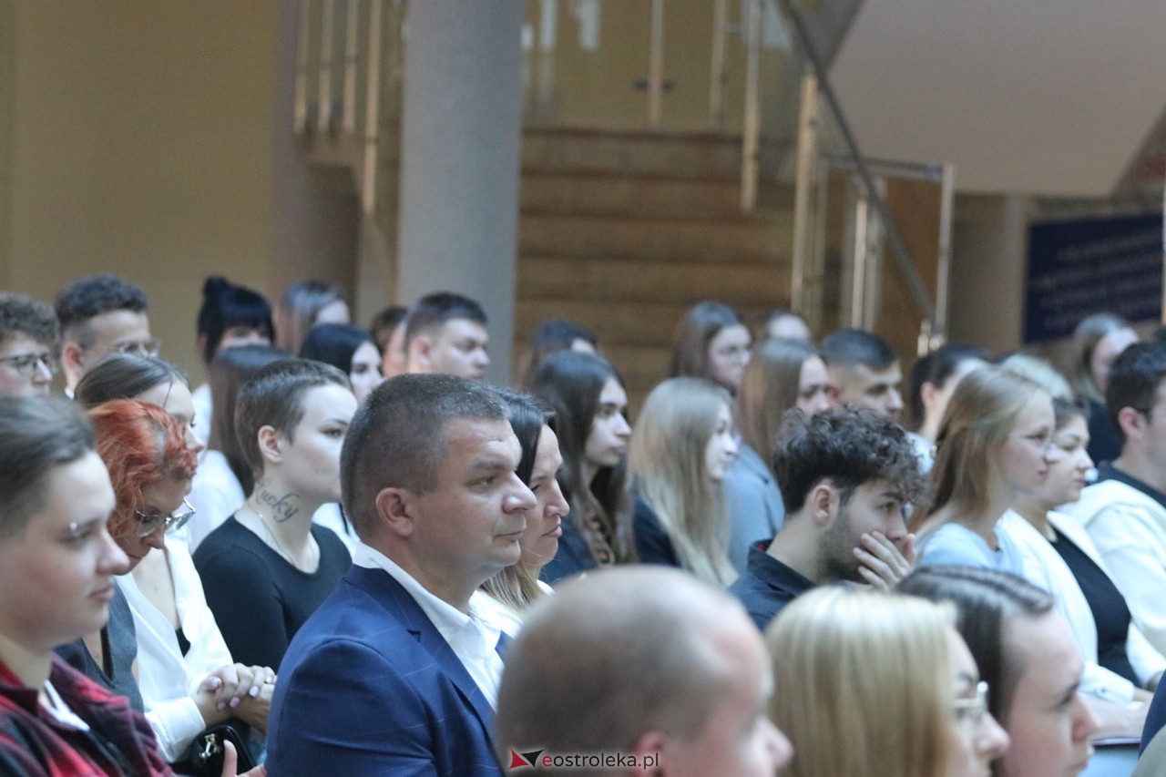 Inauguracja roku akademickiego WSAP [27.09.2024] - zdjęcie #101 - eOstroleka.pl