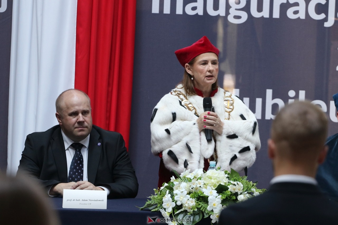Inauguracja roku akademickiego WSAP [27.09.2024] - zdjęcie #99 - eOstroleka.pl