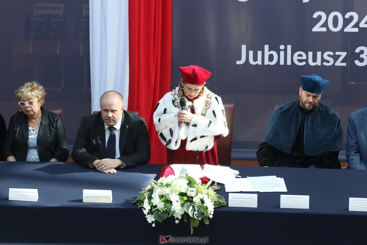 Inauguracja roku akademickiego WSAP [27.09.2024] - zdjęcie #95 - eOstroleka.pl