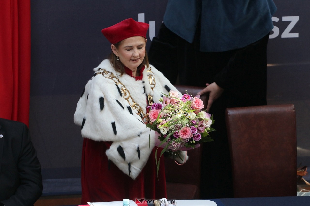 Inauguracja roku akademickiego WSAP [27.09.2024] - zdjęcie #76 - eOstroleka.pl