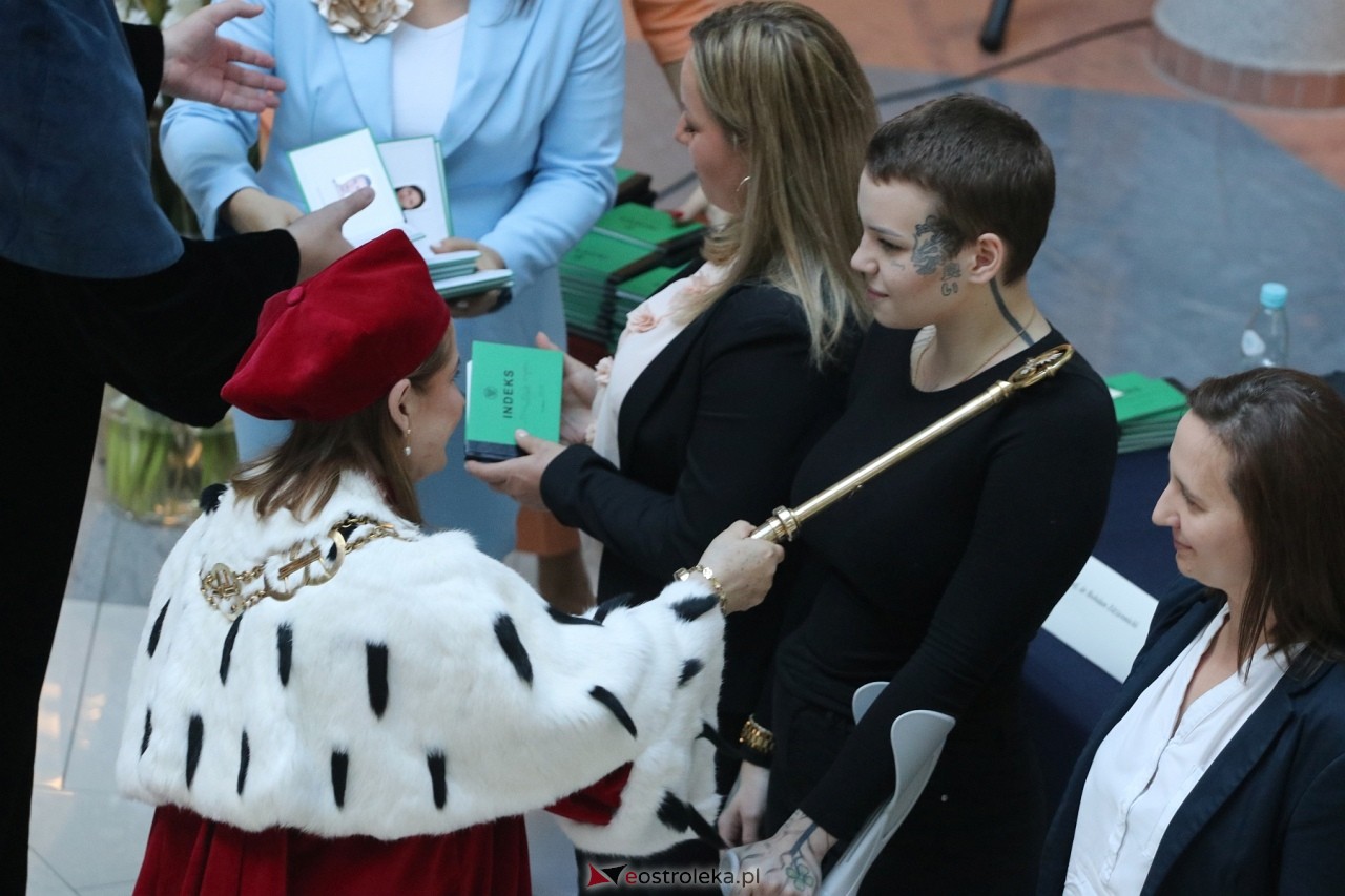 Inauguracja roku akademickiego WSAP [27.09.2024] - zdjęcie #39 - eOstroleka.pl