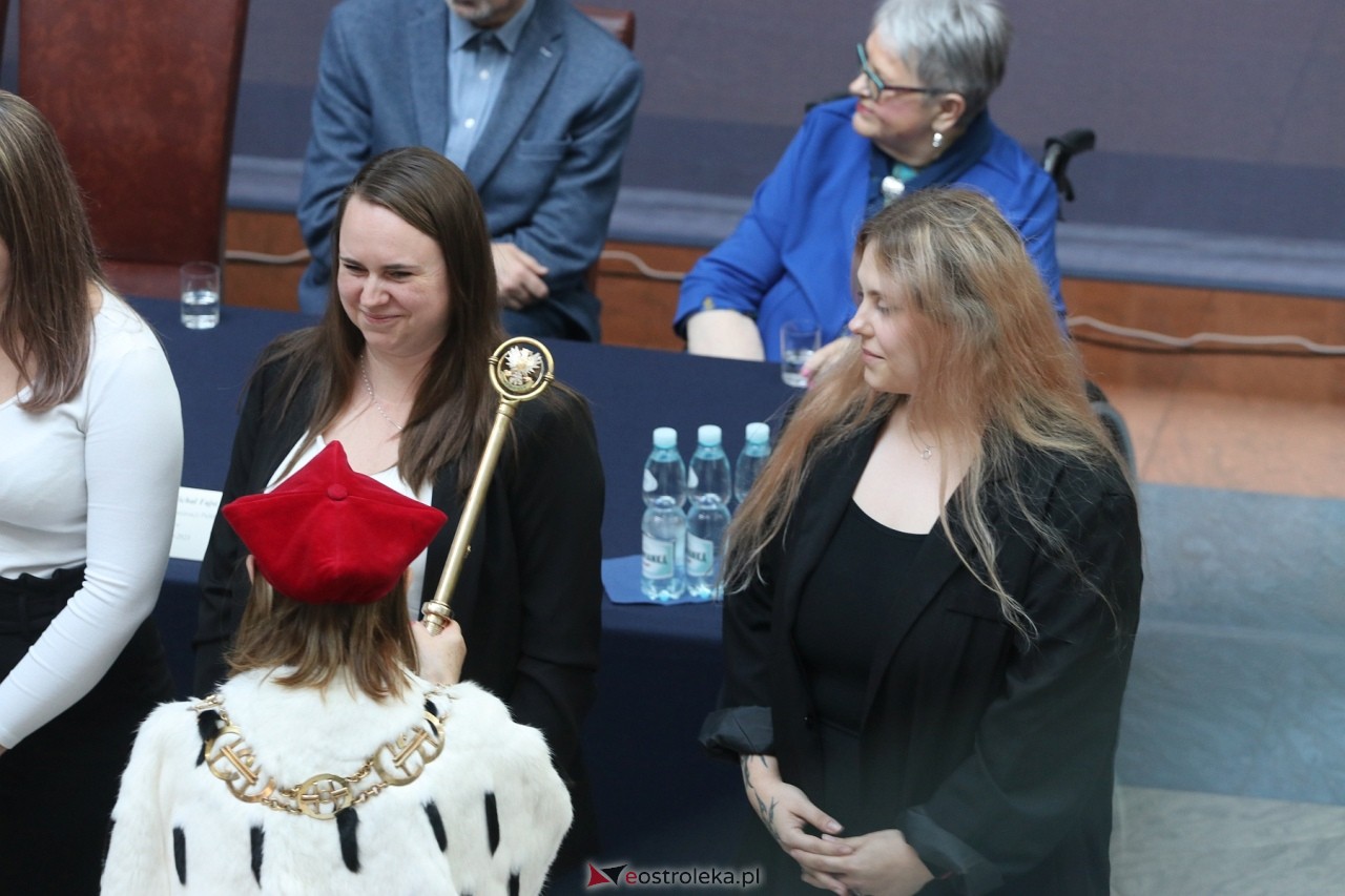 Inauguracja roku akademickiego WSAP [27.09.2024] - zdjęcie #23 - eOstroleka.pl