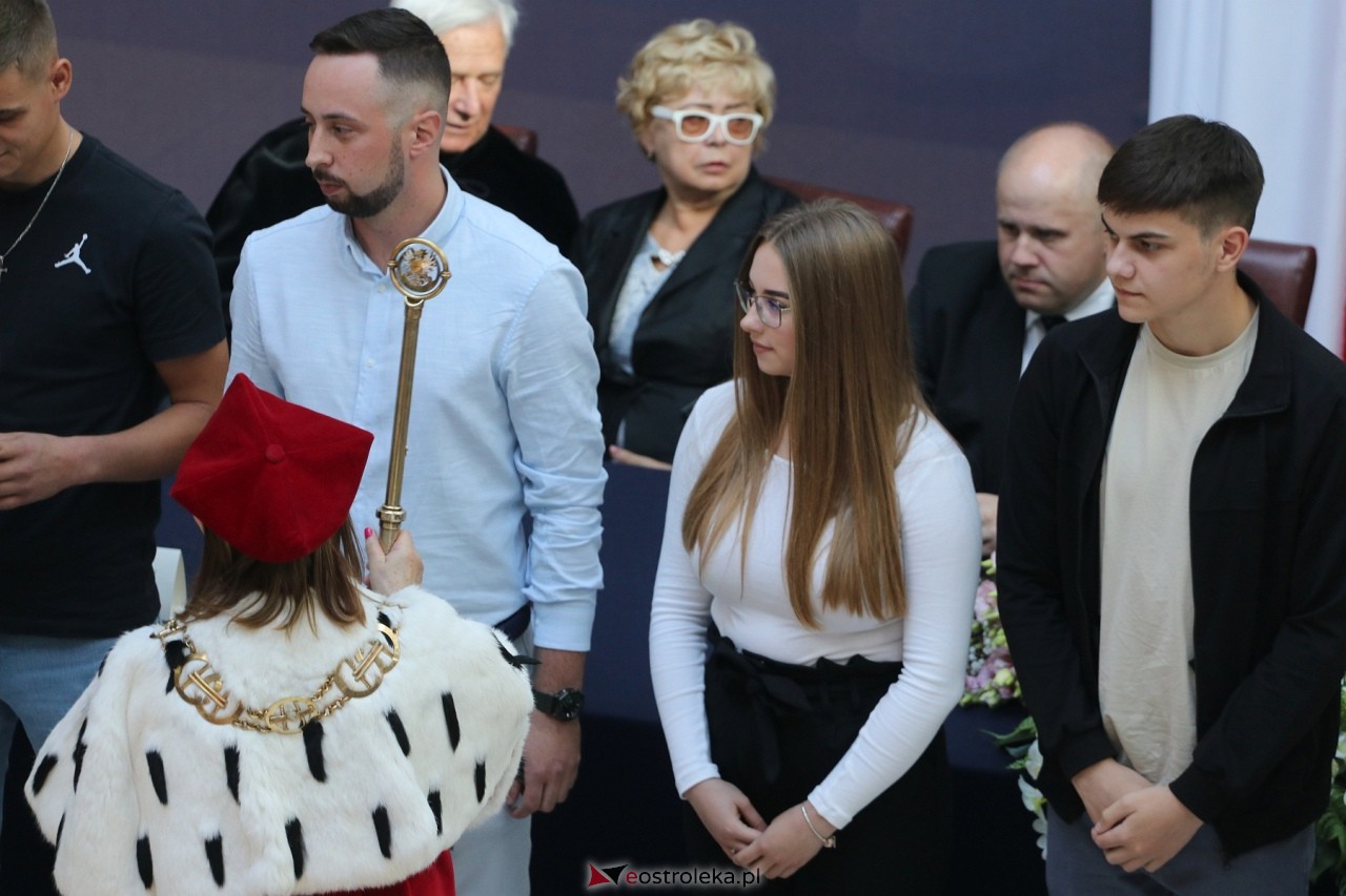 Inauguracja roku akademickiego WSAP [27.09.2024] - zdjęcie #20 - eOstroleka.pl