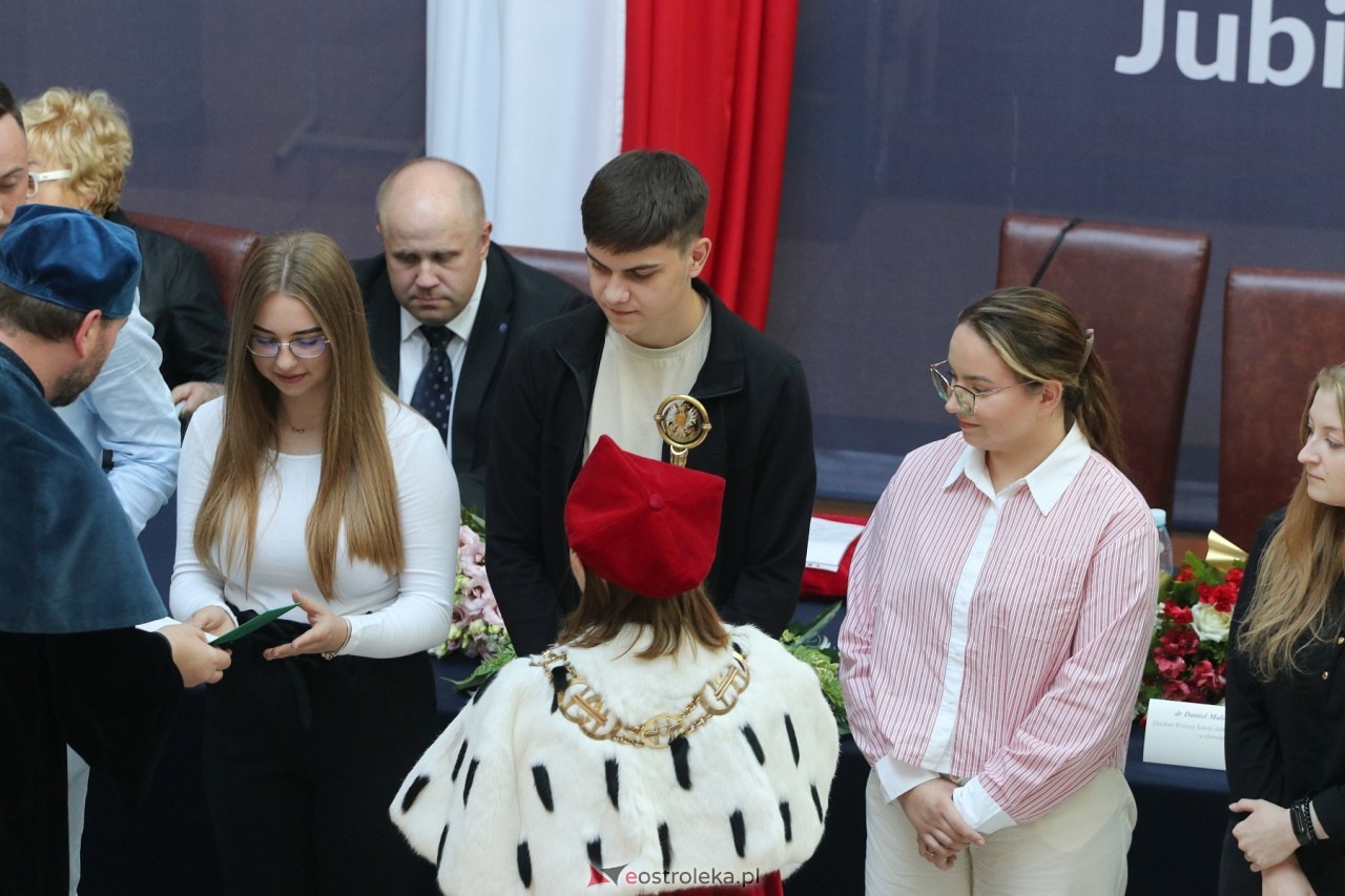 Inauguracja roku akademickiego WSAP [27.09.2024] - zdjęcie #18 - eOstroleka.pl