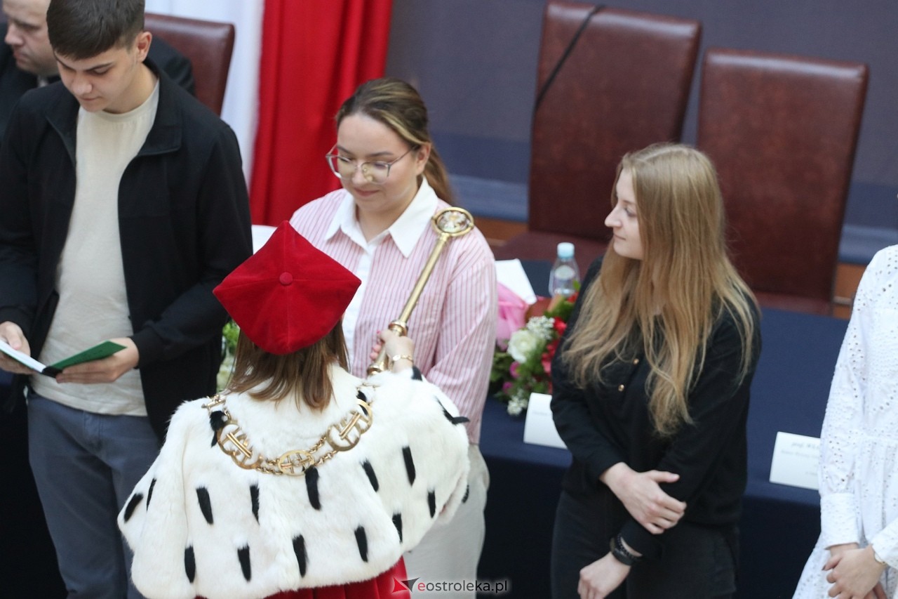 Inauguracja roku akademickiego WSAP [27.09.2024] - zdjęcie #17 - eOstroleka.pl