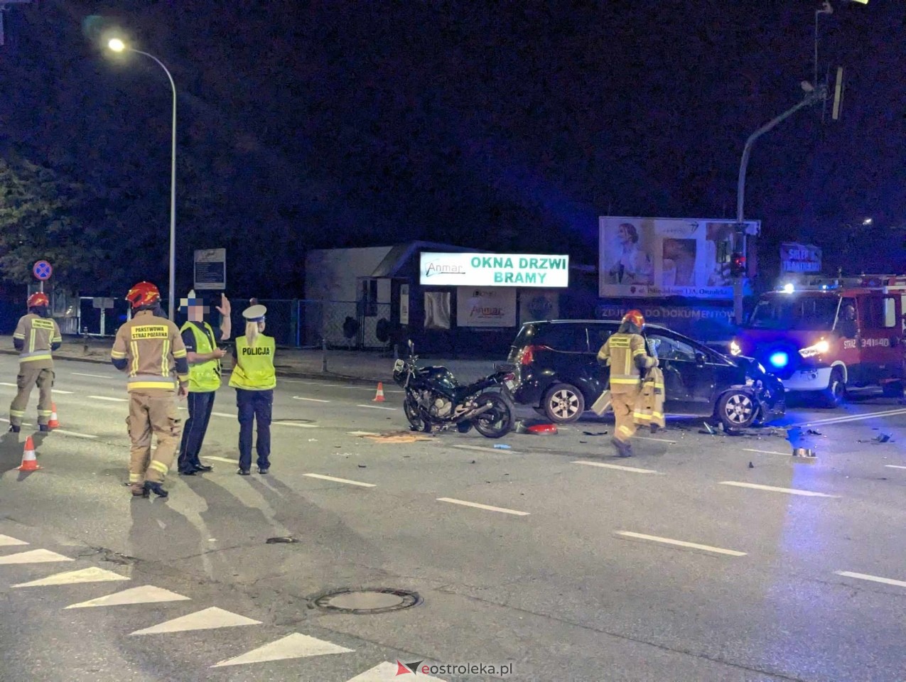 Wypadek przy dworcu w Ostrołęce [27.09.2024] - zdjęcie #4 - eOstroleka.pl