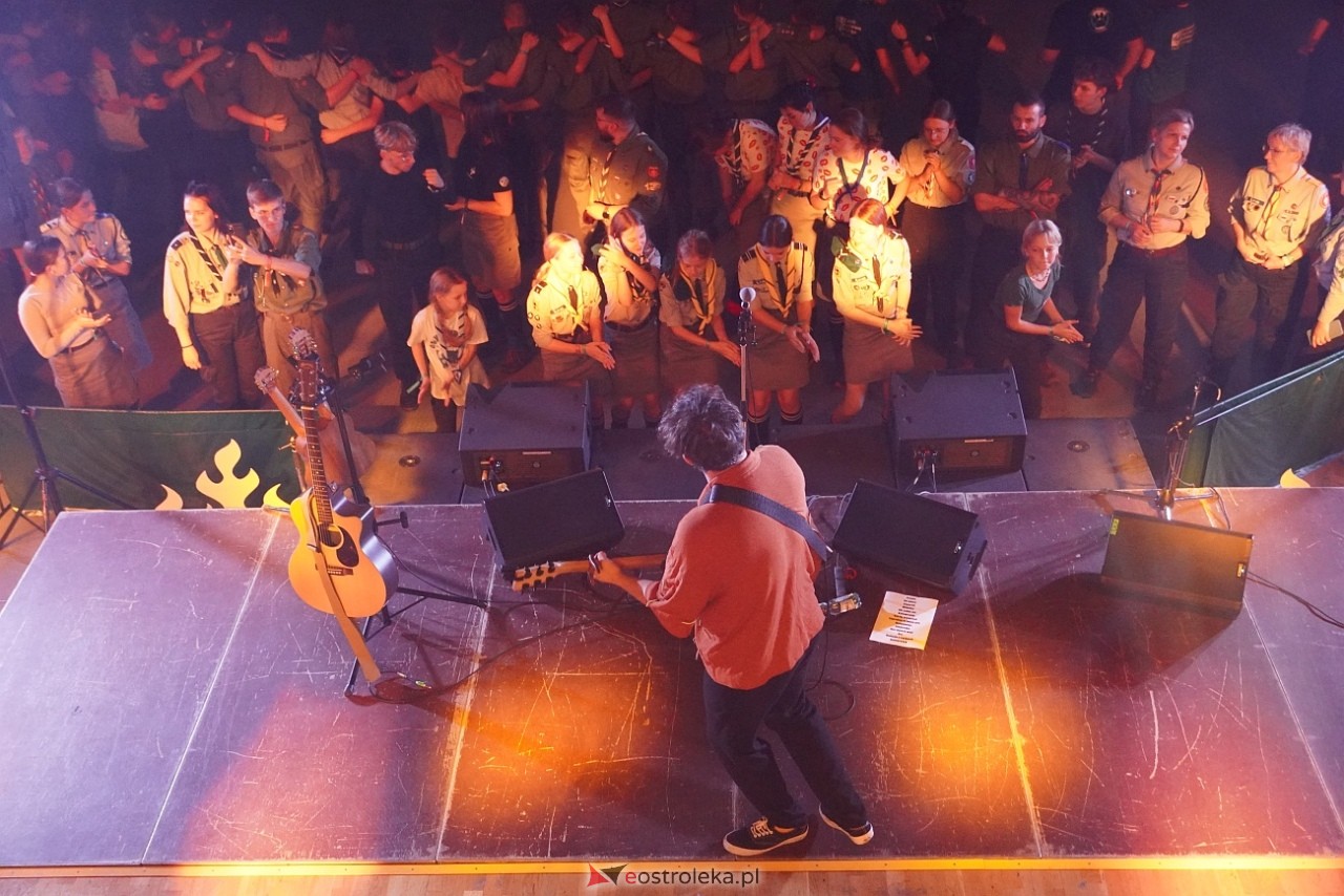 32. Dni Chorągwi Mazowieckiej: Koncert Wojtka Szumańskiego [28.09.2024] - zdjęcie #6 - eOstroleka.pl