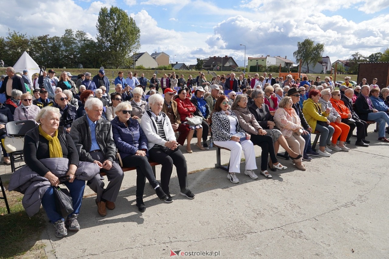 Międzynarodowy Dzień Osób Starszych. Obchody na plaży w Ostrołęce [29.09.2024] - zdjęcie #55 - eOstroleka.pl