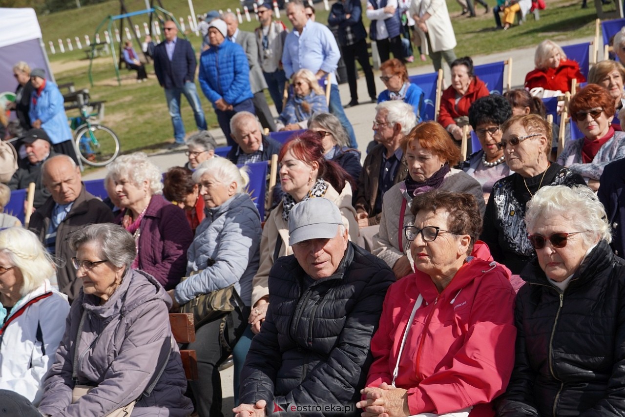 Międzynarodowy Dzień Osób Starszych. Obchody na plaży w Ostrołęce [29.09.2024] - zdjęcie #34 - eOstroleka.pl