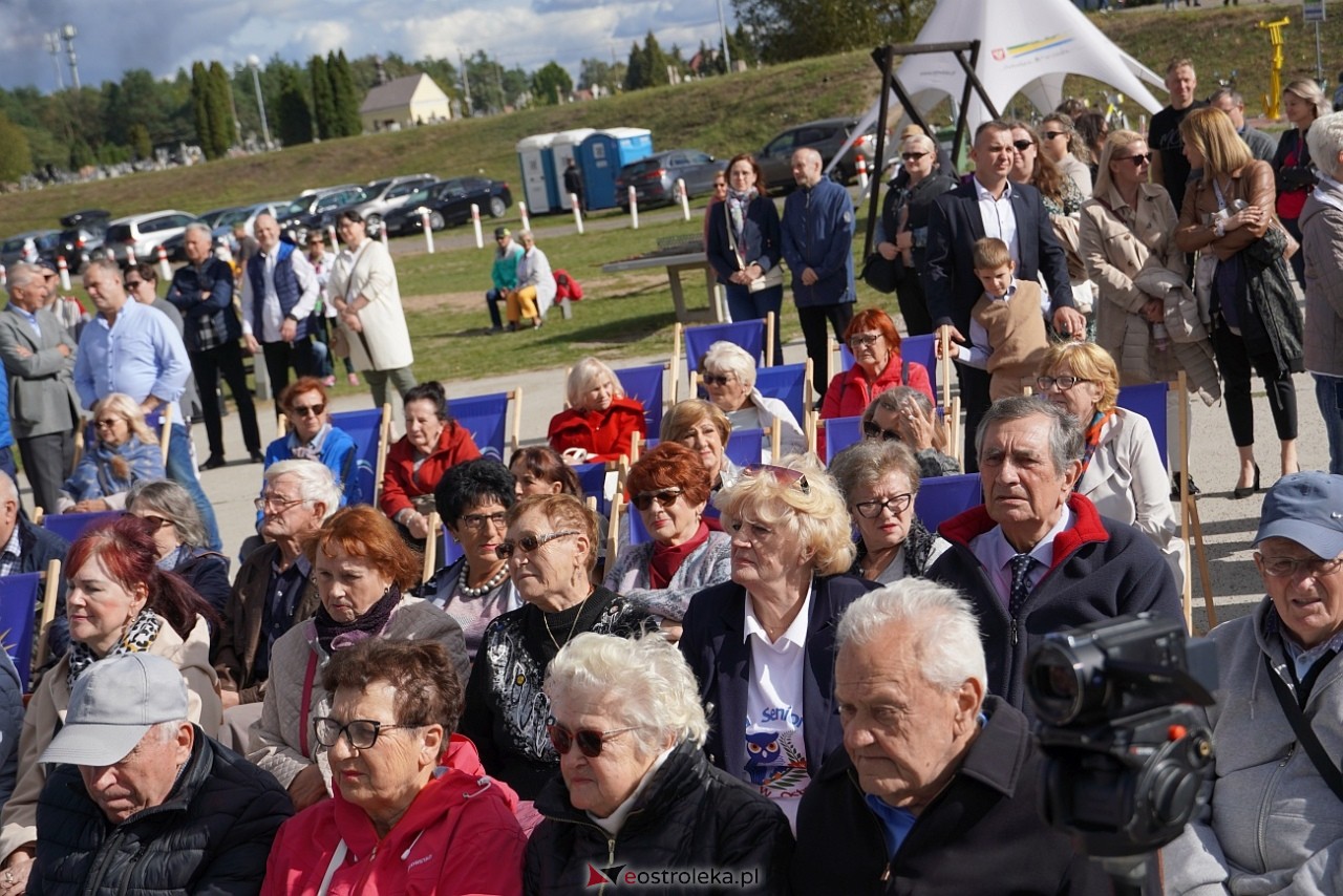 Międzynarodowy Dzień Osób Starszych. Obchody na plaży w Ostrołęce [29.09.2024] - zdjęcie #33 - eOstroleka.pl