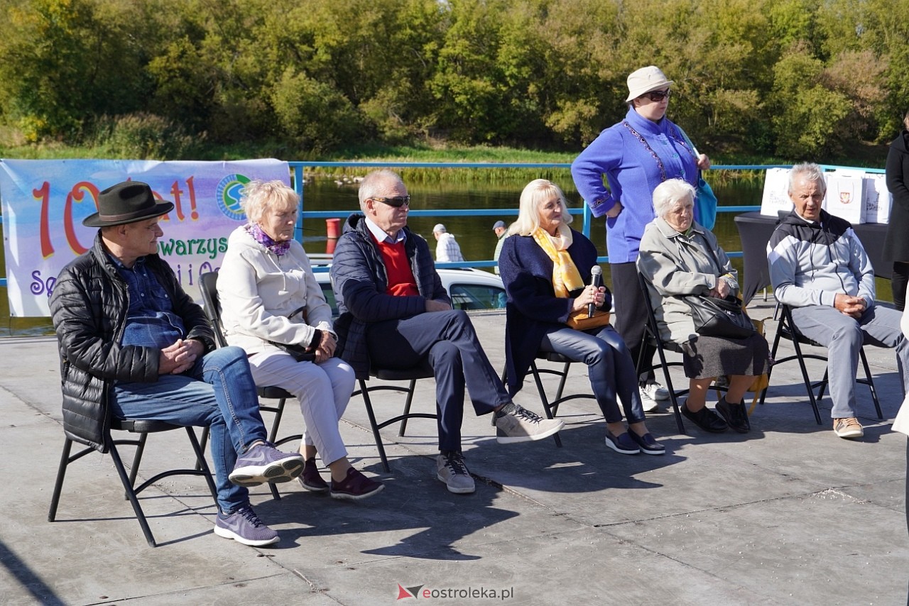 Międzynarodowy Dzień Osób Starszych. Obchody na plaży w Ostrołęce [29.09.2024] - zdjęcie #23 - eOstroleka.pl