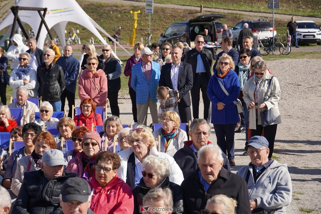 Międzynarodowy Dzień Osób Starszych. Obchody na plaży w Ostrołęce [29.09.2024] - zdjęcie #16 - eOstroleka.pl