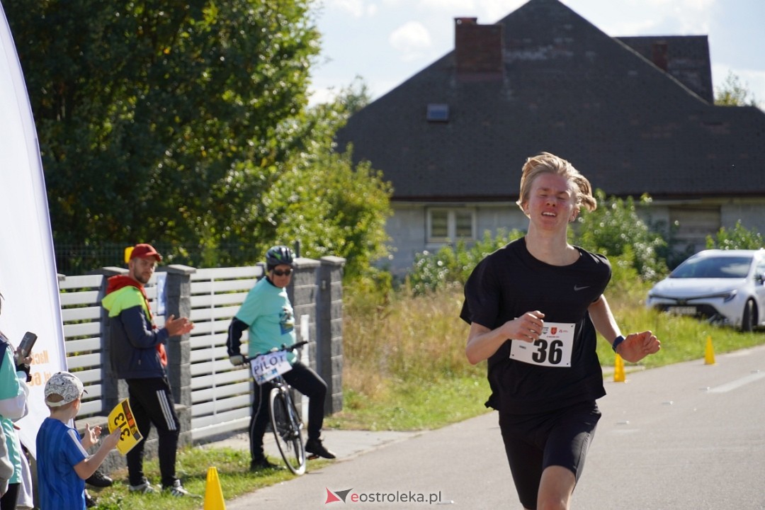 Festiwal Biegowy i Nordic Walking Olszewo-Borki na Sportowo [29.09.2024] - zdjęcie #62 - eOstroleka.pl