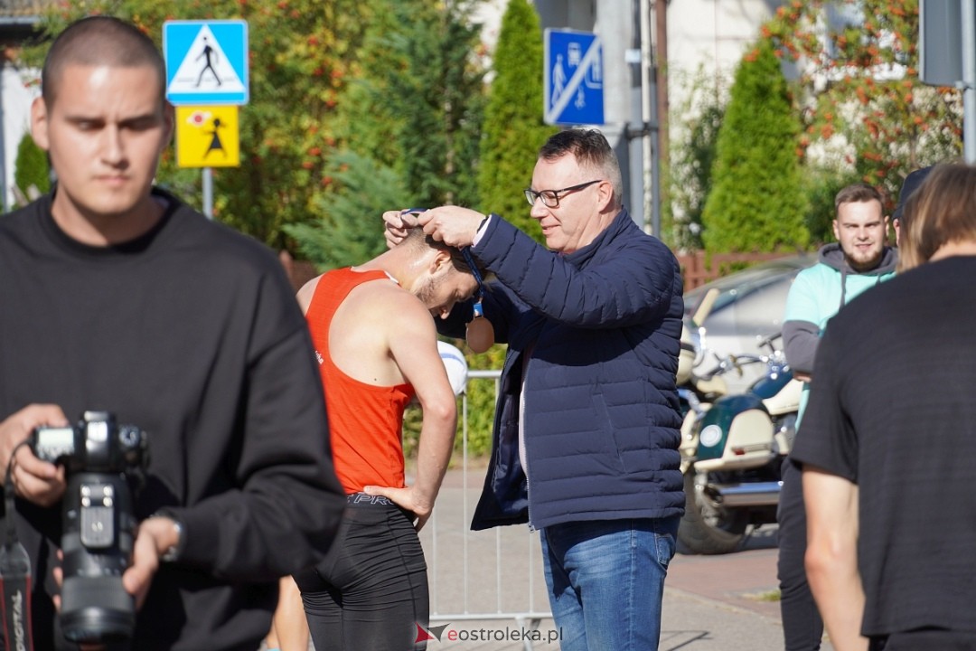 Festiwal Biegowy i Nordic Walking Olszewo-Borki na Sportowo [29.09.2024] - zdjęcie #61 - eOstroleka.pl