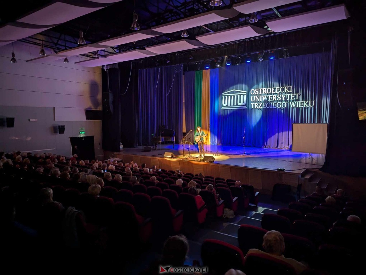 Inauguracja roku akademickiego Ostrołęckiego Uniwersytetu Trzeciego Wieku [2.10.2024] - zdjęcie #40 - eOstroleka.pl