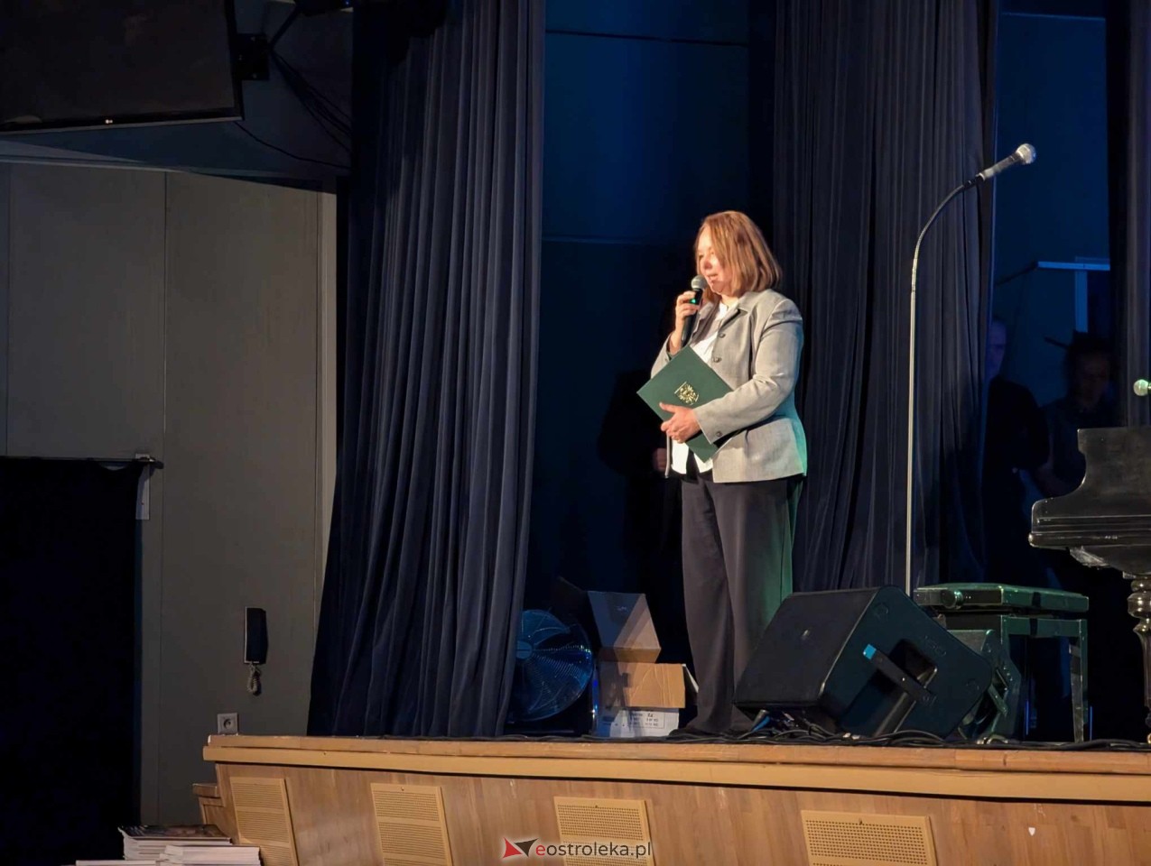 Inauguracja roku akademickiego Ostrołęckiego Uniwersytetu Trzeciego Wieku [2.10.2024] - zdjęcie #39 - eOstroleka.pl