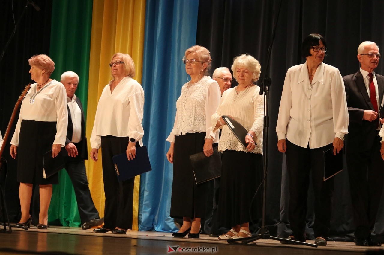 Inauguracja roku akademickiego Ostrołęckiego Uniwersytetu Trzeciego Wieku [2.10.2024] - zdjęcie #36 - eOstroleka.pl