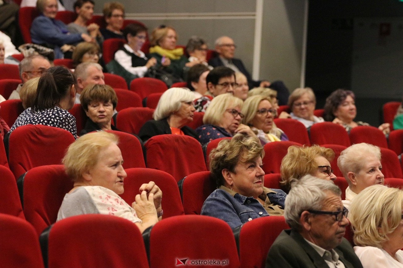 Inauguracja roku akademickiego Ostrołęckiego Uniwersytetu Trzeciego Wieku [2.10.2024] - zdjęcie #34 - eOstroleka.pl
