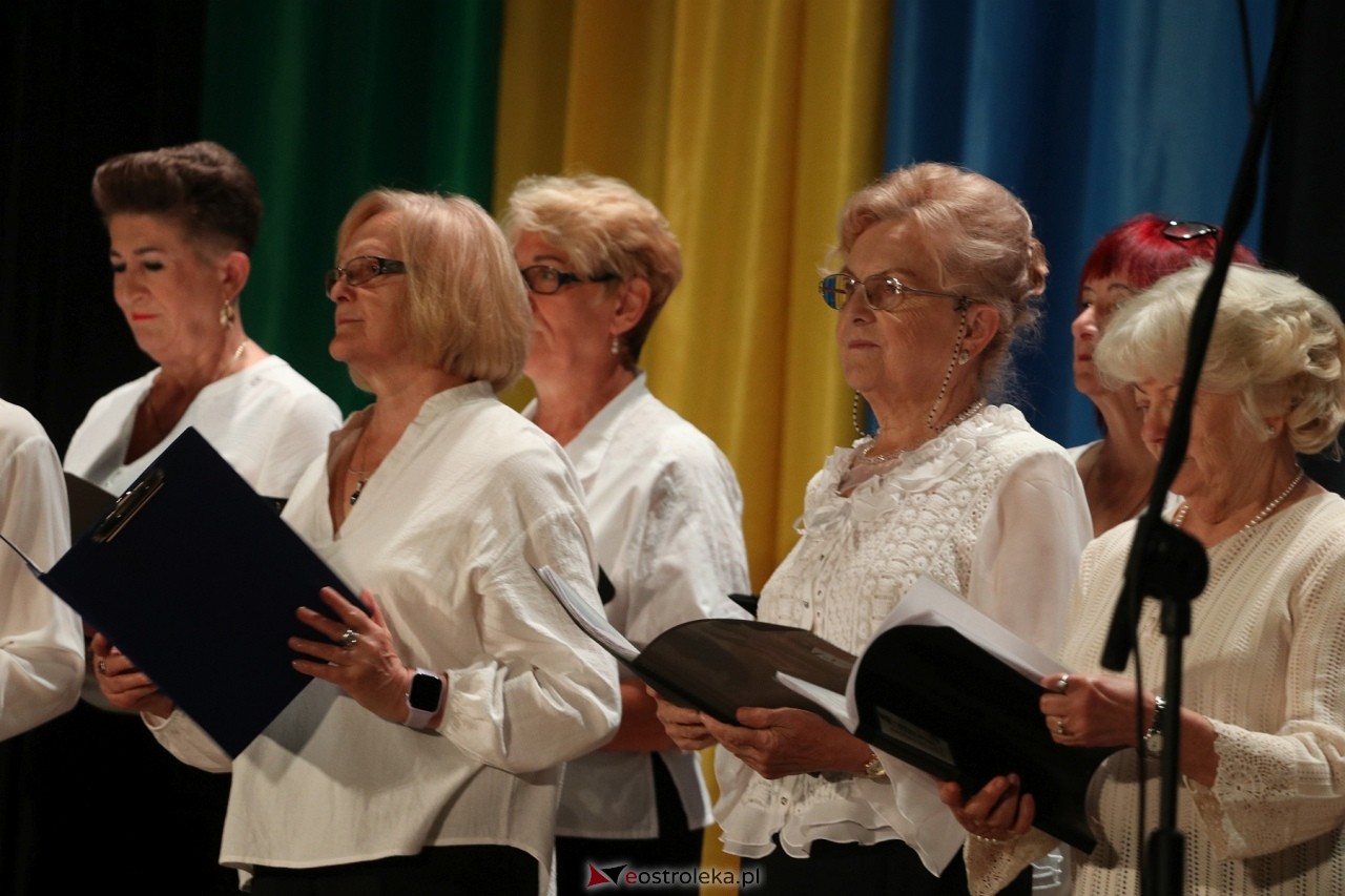 Inauguracja roku akademickiego Ostrołęckiego Uniwersytetu Trzeciego Wieku [2.10.2024] - zdjęcie #28 - eOstroleka.pl