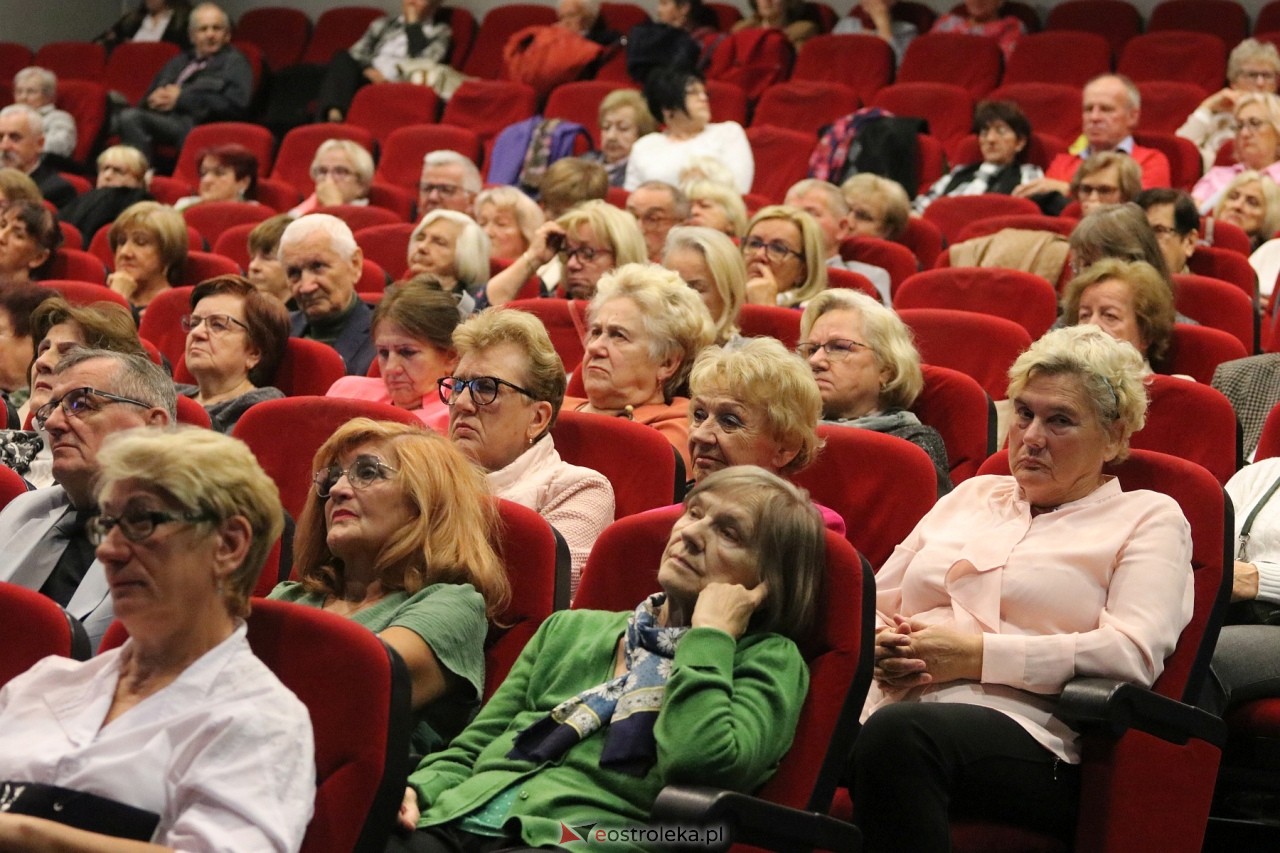 Inauguracja roku akademickiego Ostrołęckiego Uniwersytetu Trzeciego Wieku [2.10.2024] - zdjęcie #8 - eOstroleka.pl