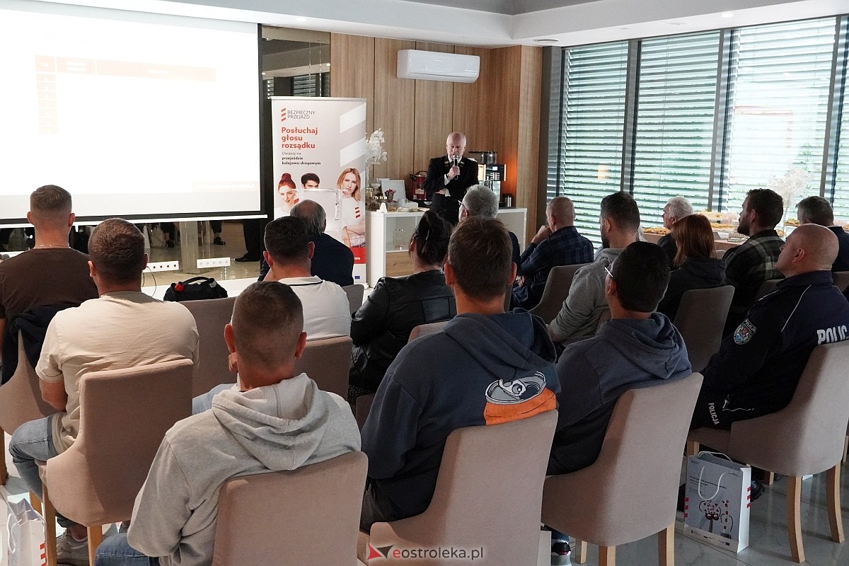 Kampania Bezpieczny przejazd w Ostrołęce [03.10.2024] - zdjęcie #1 - eOstroleka.pl