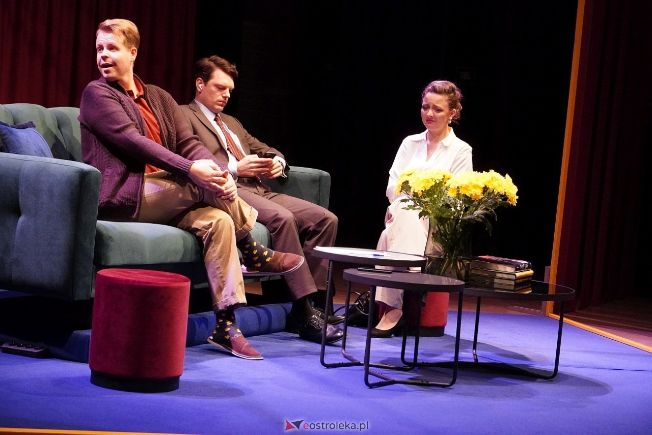 Próba generalna przed spektaklem Bóg mordu Teatru Tutejszego [5.10.2024] - zdjęcie #2 - eOstroleka.pl