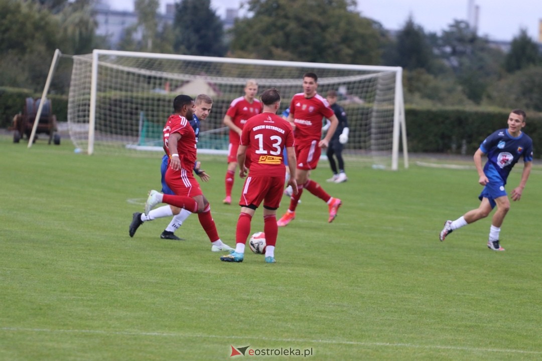 Narew Ostrołęka - Nadnarwianka Pułtusk [05.10.2024] - zdjęcie #44 - eOstroleka.pl