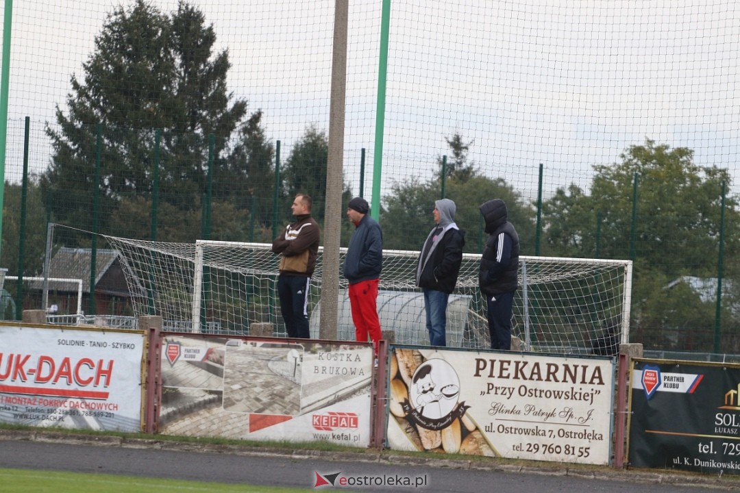 Narew Ostrołęka - Nadnarwianka Pułtusk [05.10.2024] - zdjęcie #24 - eOstroleka.pl