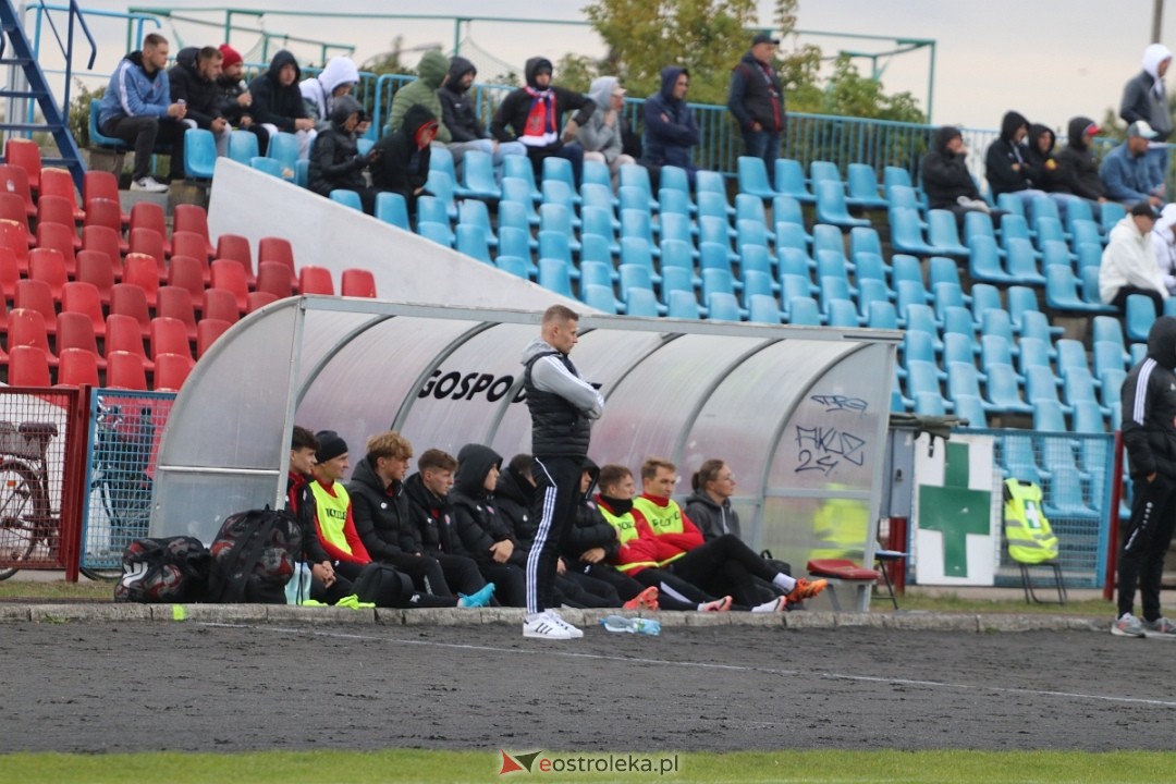 Narew Ostrołęka - Nadnarwianka Pułtusk [05.10.2024] - zdjęcie #20 - eOstroleka.pl